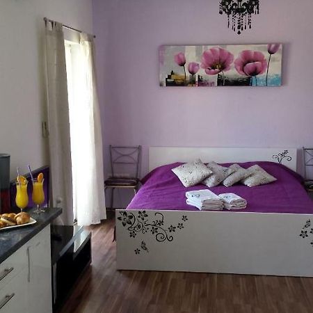 Apartments Lavanda Biograd Na Moru Eksteriør billede