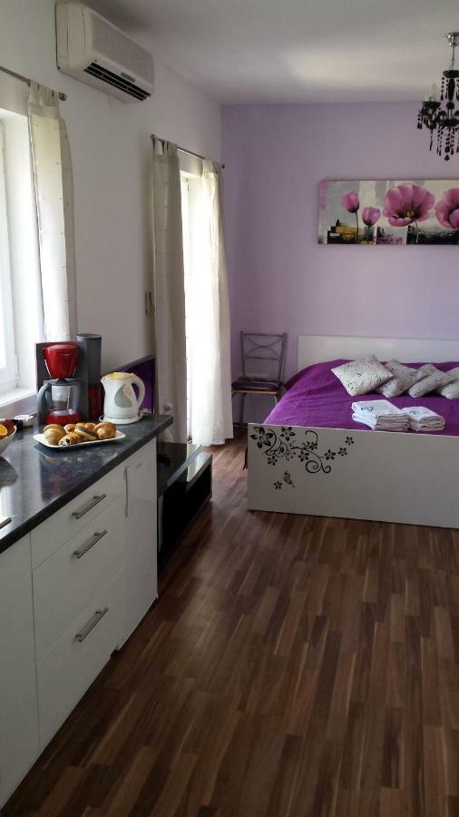 Apartments Lavanda Biograd Na Moru Eksteriør billede