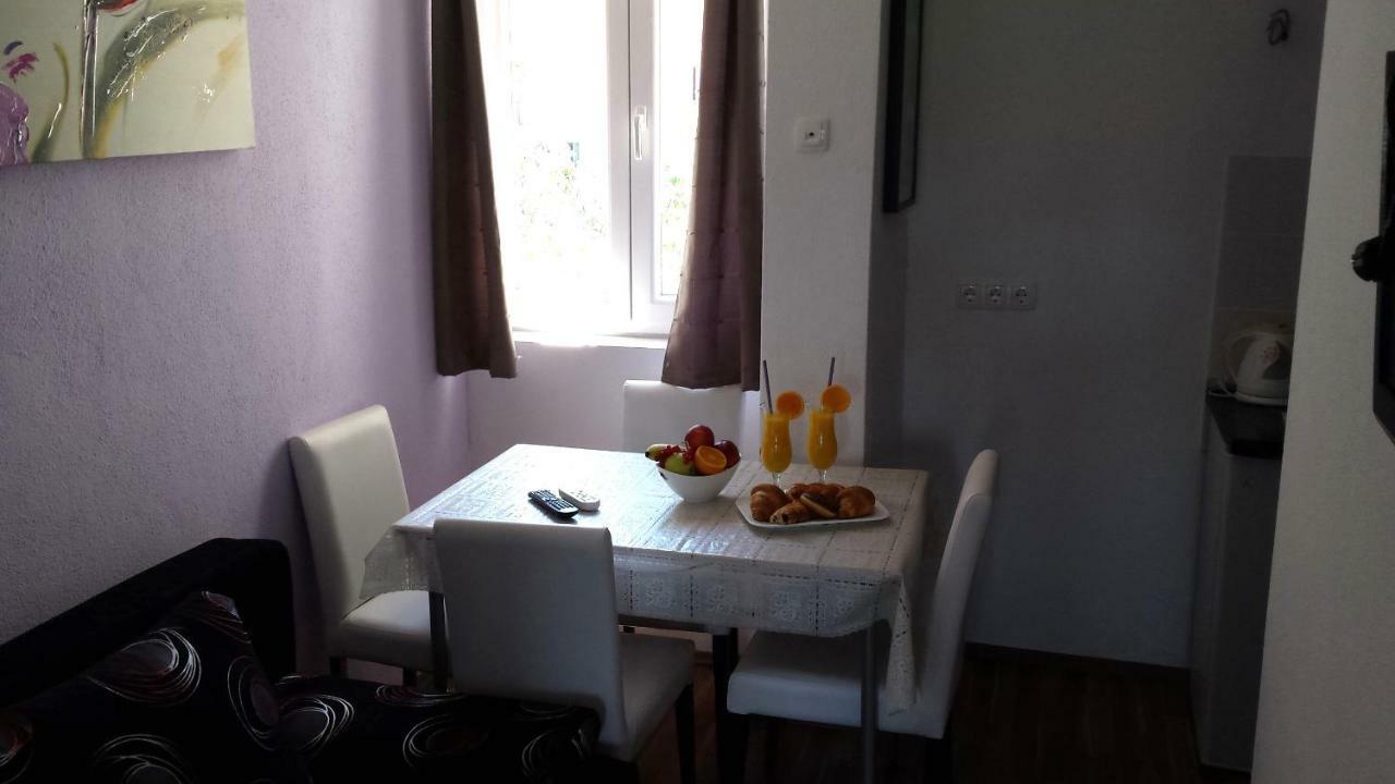 Apartments Lavanda Biograd Na Moru Eksteriør billede