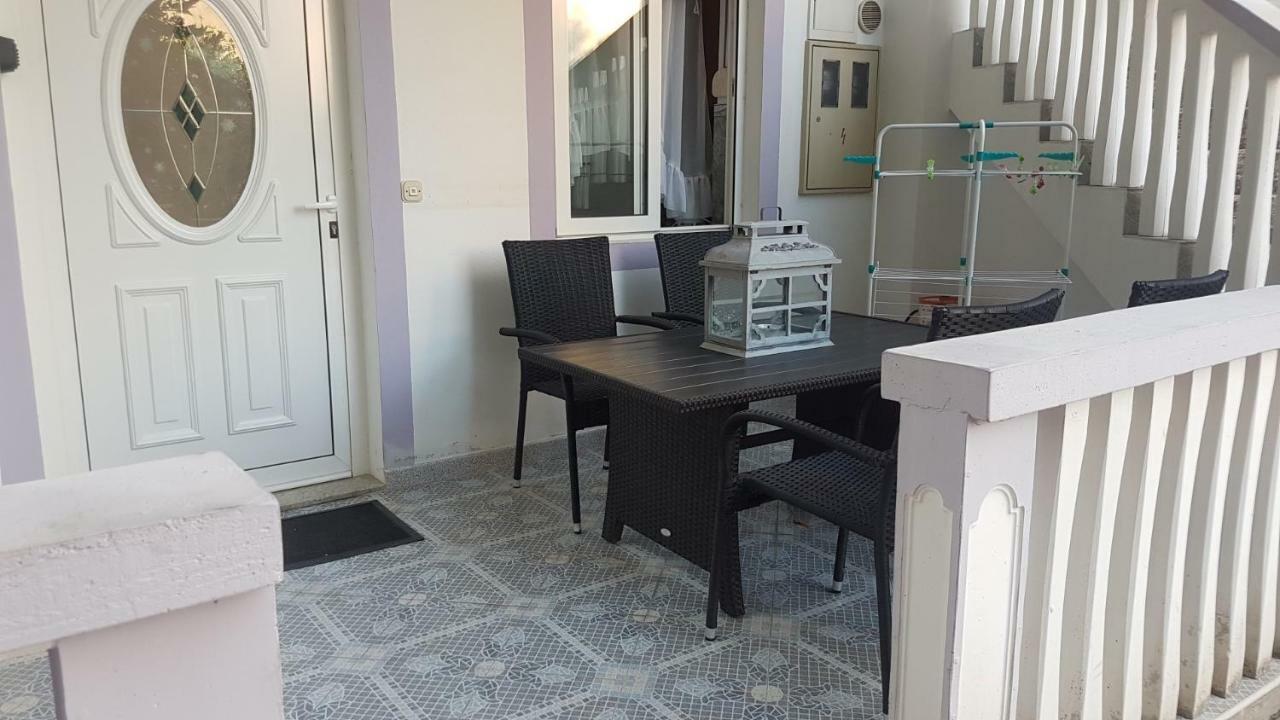 Apartments Lavanda Biograd Na Moru Eksteriør billede