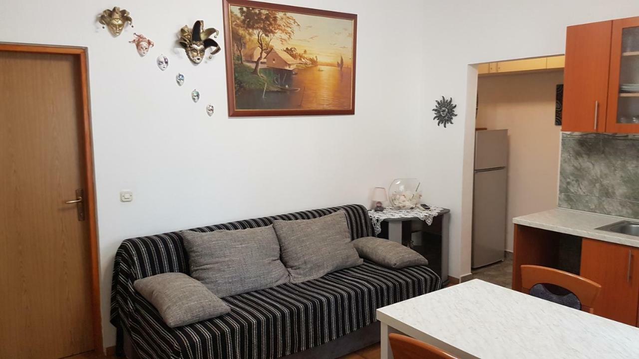 Apartments Lavanda Biograd Na Moru Eksteriør billede